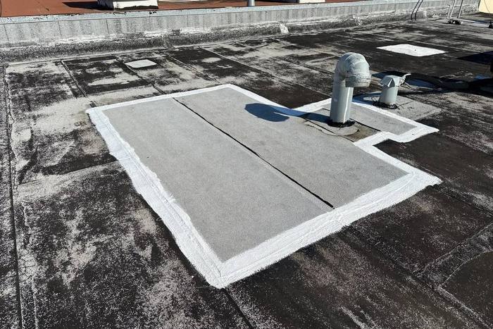 TPO Roof Repair in Houston: Signs, Process, and What Drives the Cost